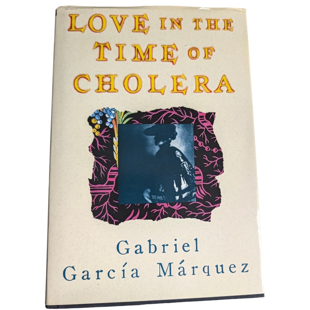 Love in the Time of Cholera Gabriel Garcia Marquez 1988 Knopf Hardcover Vintage